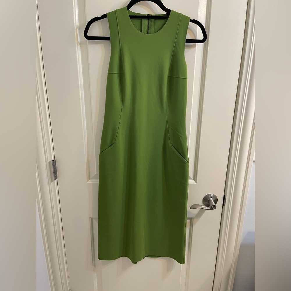 m2057 Green Sheath Dress full back zipper